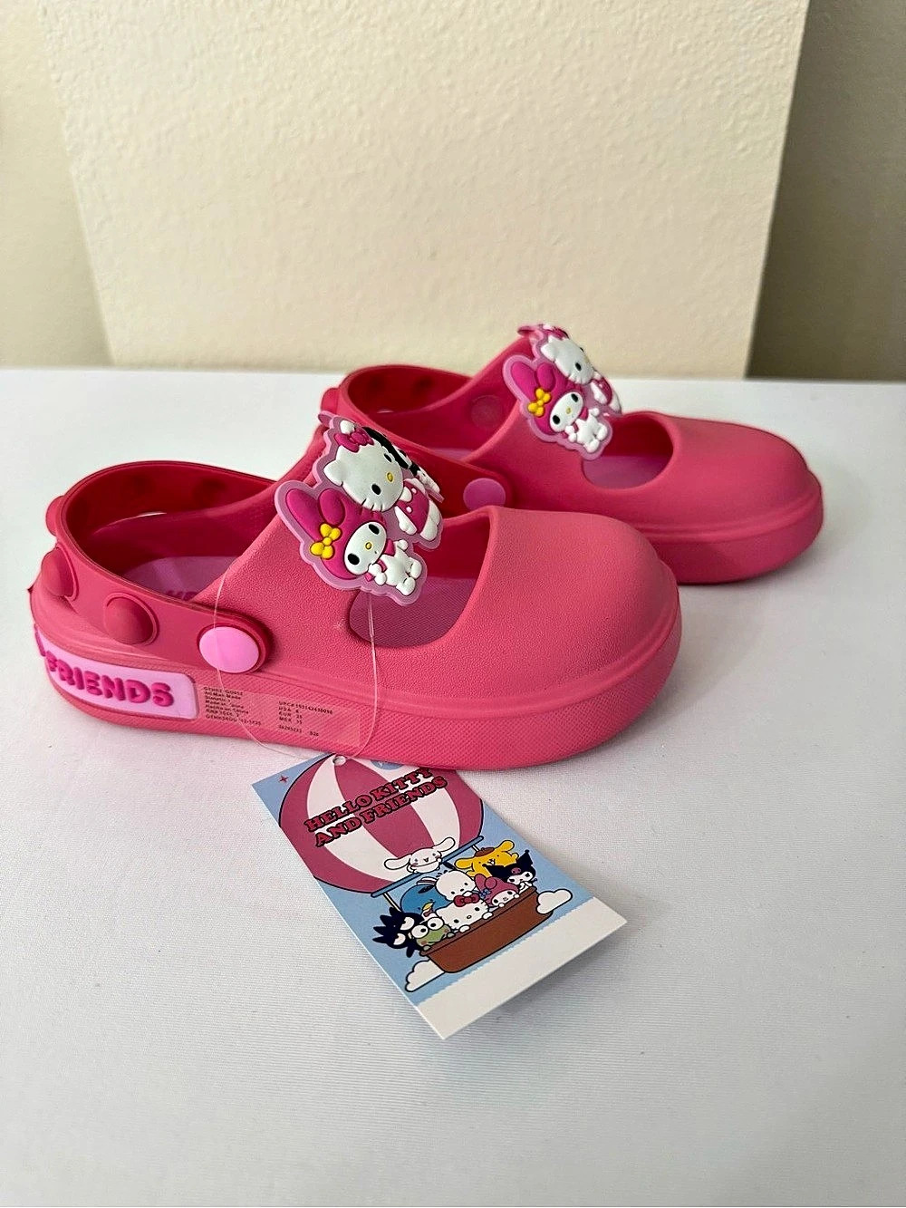 Hello Kitty Friends My Melody Kuromi Pink Clogs NWT Size 8